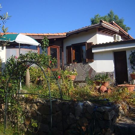 Su Trabi B&B Fluminimaggiore Bagian luar foto