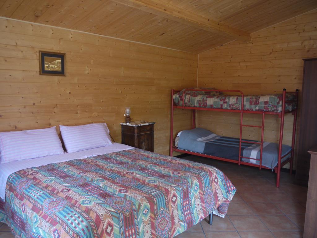 Su Trabi B&B Fluminimaggiore Ruang foto